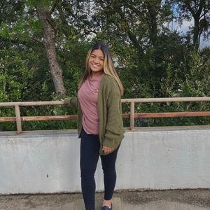 Meet your Posher, Deepa